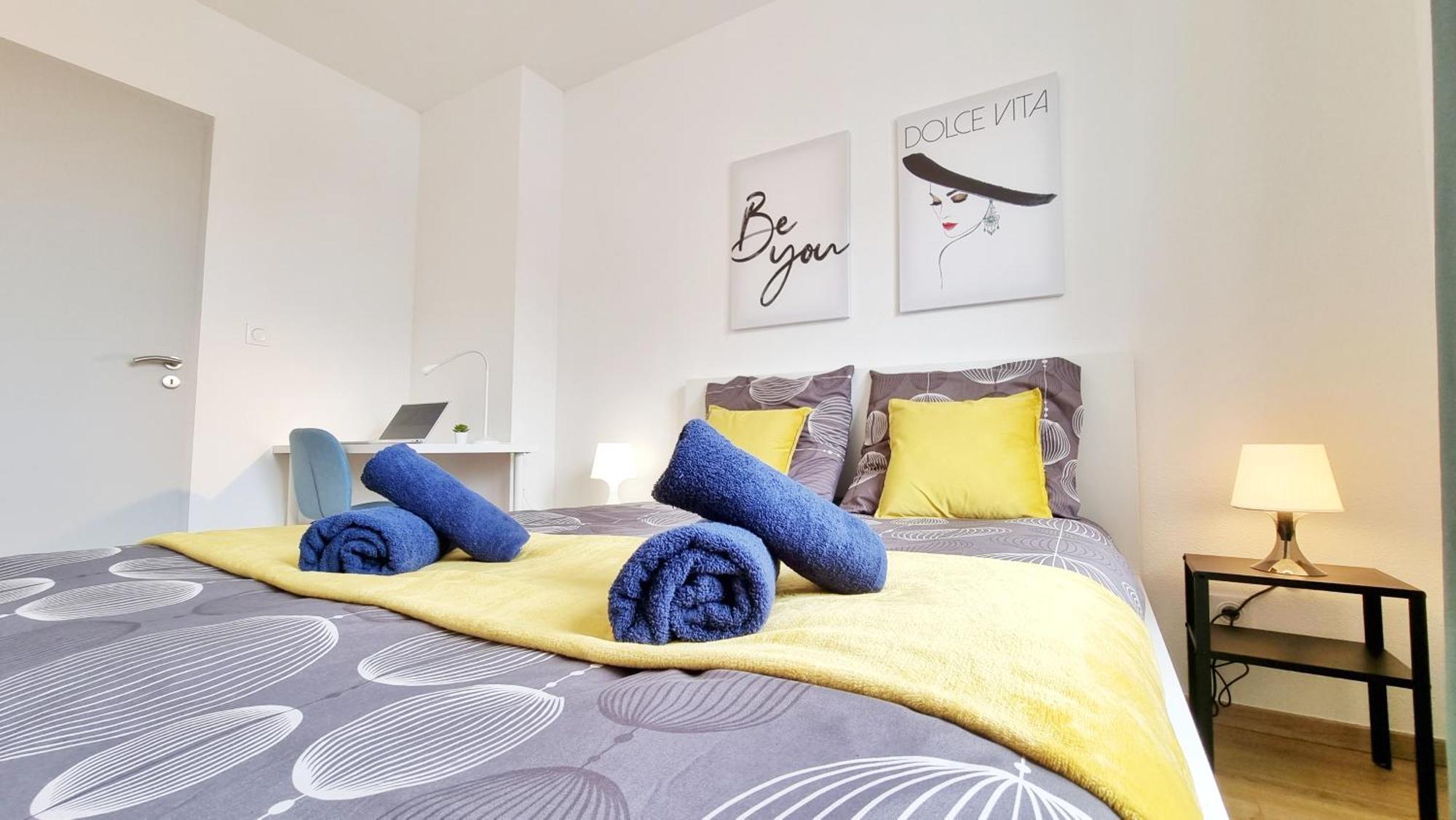 Le Triplex - 5 Chambres - 10 Pers- Fibre - Relax Bnb Mülhausen Exterior foto