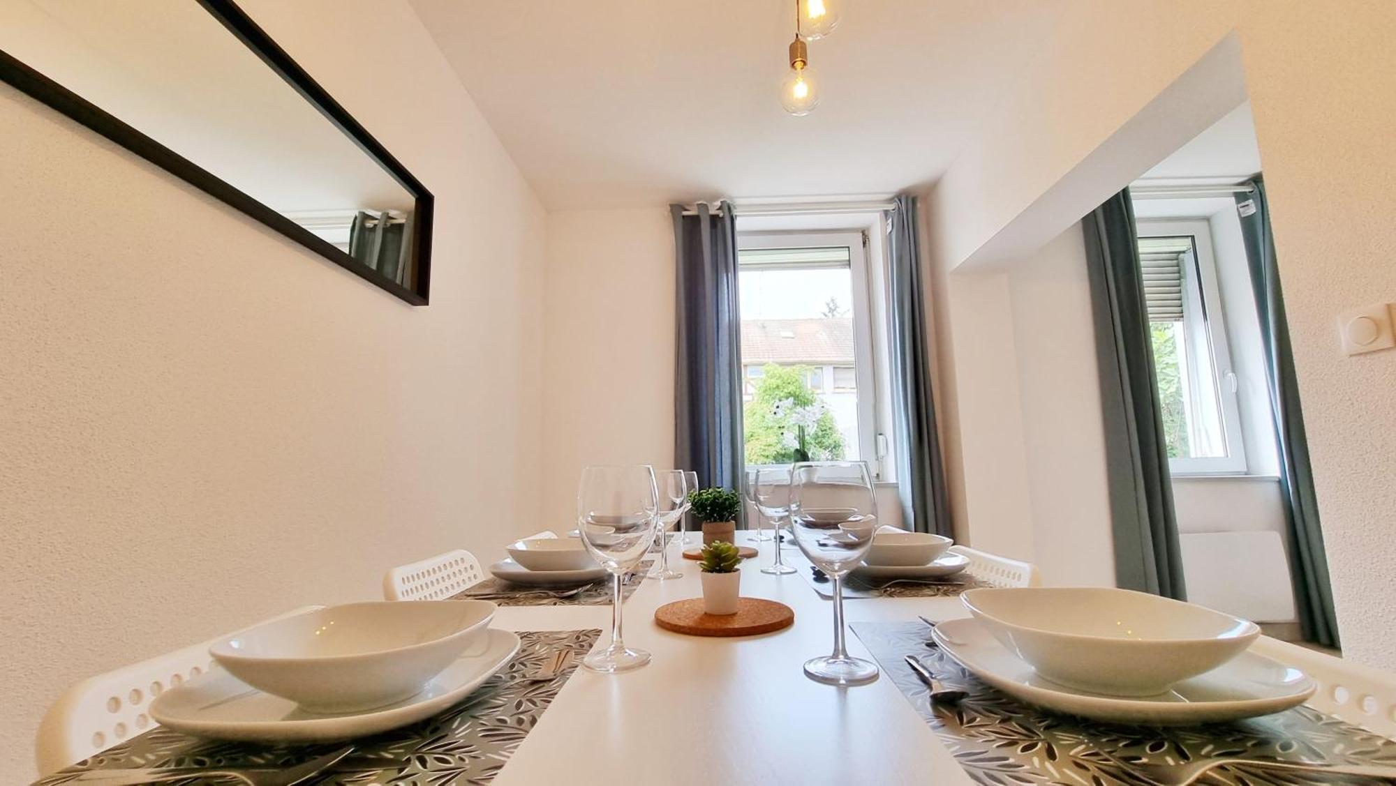 Le Triplex - 5 Chambres - 10 Pers- Fibre - Relax Bnb Mülhausen Exterior foto